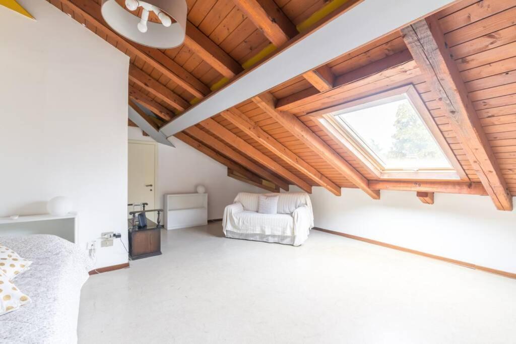 Dadahome Elegante Appartamento Vicino Al Centro Treviso Ngoại thất bức ảnh